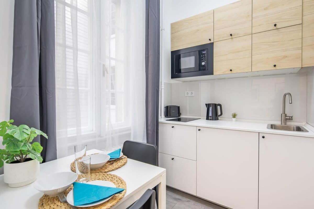 Ultra Central Mini Studio Budapest Kültér fotó